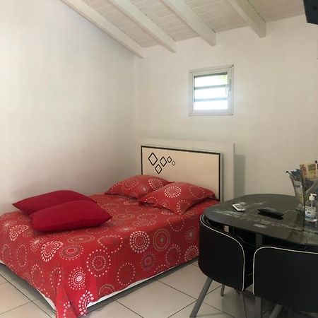 Kaban' Malaka Apartment เปอตีต์-บูร์ก ภายนอก รูปภาพ
