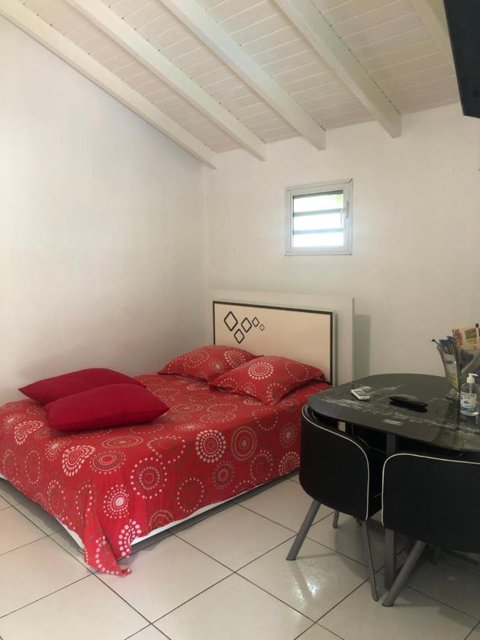 Kaban' Malaka Apartment เปอตีต์-บูร์ก ภายนอก รูปภาพ